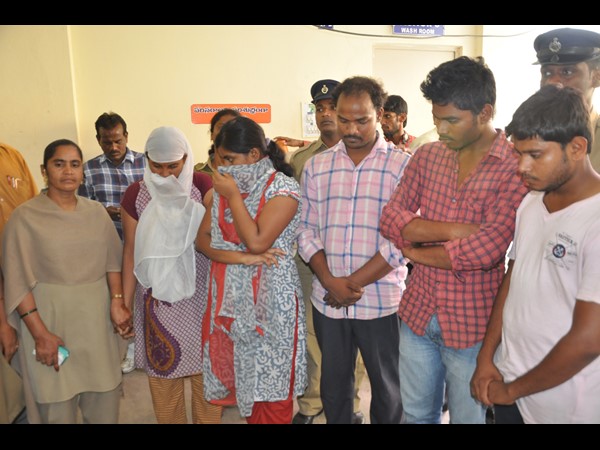 నిందితులు