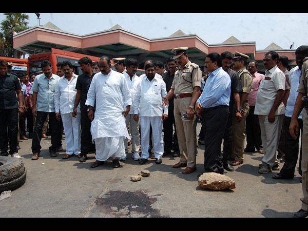 నాయిని
