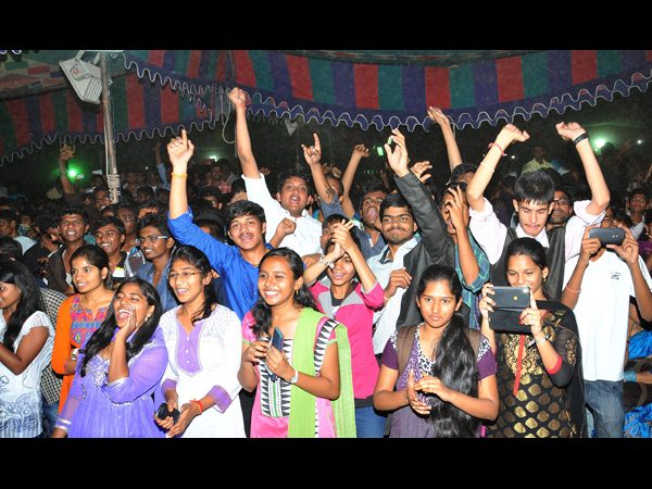 కాలేజ్ ఫెస్ట్