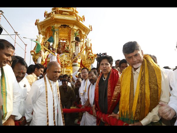 శ్రీవారి సేవలో 