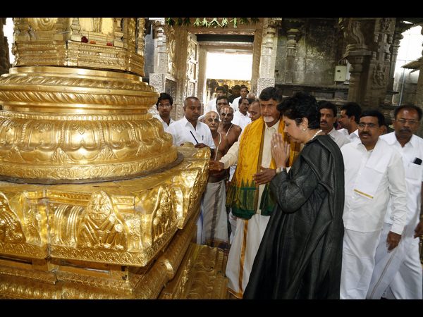 శ్రీవారి సేవలో 