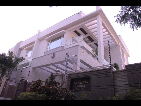  Chandrababu to Move to a Rented House
