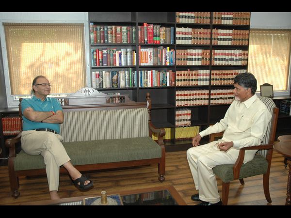 Need to amend laws to discourage frivolous litigation, says Chandrababu Naidu Need to amend laws to discourage frivolous litigation, says Chandrababu Naidu