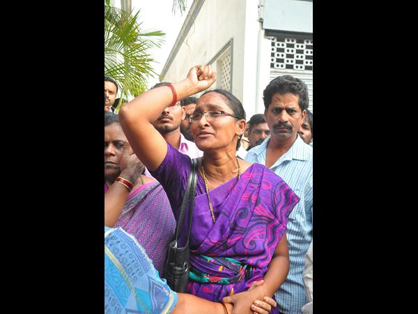 జడ్చర్లలో ఎస్సై సిద్ధయ్యకు అంత్యక్రియలు