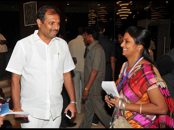  విశాఖకు వెల్లువెత్తుతున్న వీఐపీలు