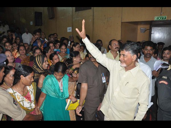  గంటా, అయ్యన్నలకు బాబు సీరియస్ వార్నింగ్