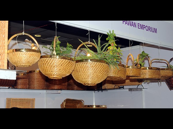 హై-లైఫ్ ఎగ్జిబిషన్: నటి సంజన ఫోజు 