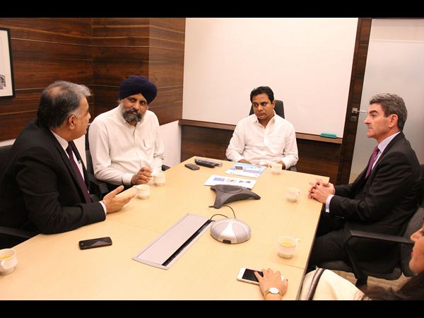  ఉచిత వై-ఫై:కేటీఆర్‌తో ఒరాకిల్ ప్రతినిధుల భేటీ