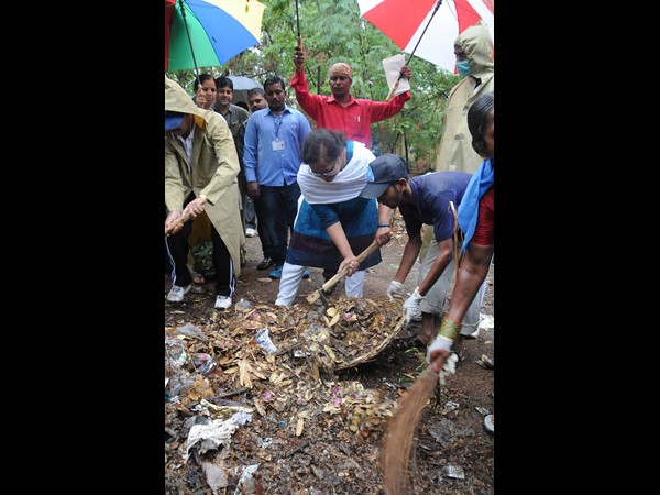 ఫీవర్ ఆస్పత్రిలో.. ఫీవర్ ఆస్పత్రిలో..