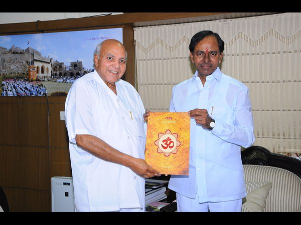 సచివాలయంలోకి రామోజీ రావు