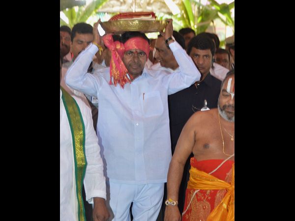 కెసిఆర్