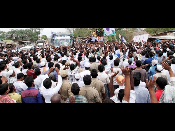 వైయస్ జగన్
