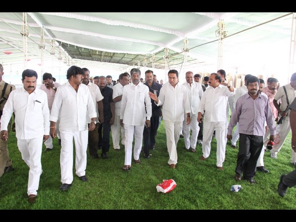  ప్లీనరీ ద్వారా మా సత్తా చాటుతాం: కేటీఆర్