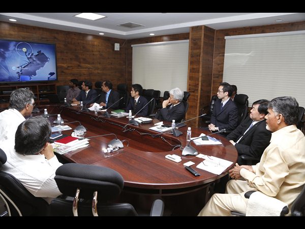  బాబుతో యొకోహమా నగర కౌన్సిల్ అధికారులు భేటీ