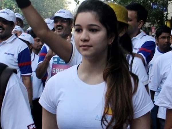 Sachin Tendulkar's Daughter Sara to Enter Bollywood? Sachin Tendulkar's Daughter Sara to Enter Bollywood?