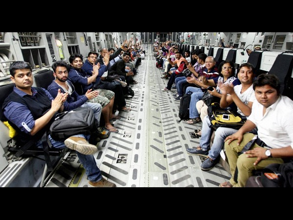 నేపాల్‌లో భూకంపం, నాలుగు వేలకు చేరిన మృతుల సంఖ్య 