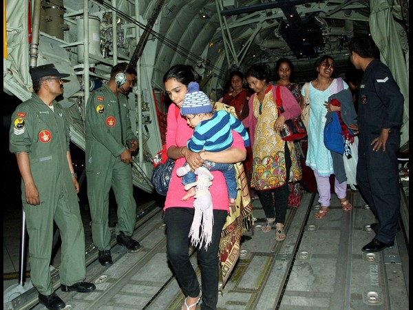  నేపాల్‌లో భూకంపం, నాలుగు వేలకు చేరిన మృతుల సంఖ్య 