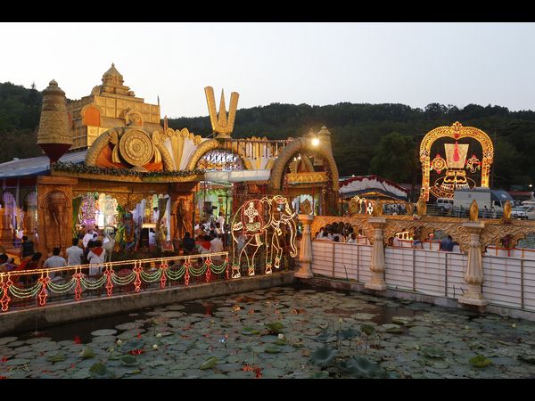 అంగరంగ వైభవంగా పద్మావతి పరిణయోత్సవం అంగరంగ వైభవంగా పద్మావతి పరిణయోత్సవం