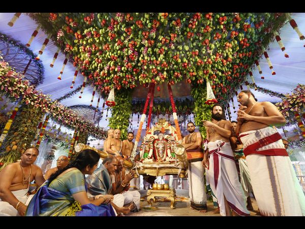 అంగరంగ వైభవంగా పద్మావతి పరిణయోత్సవం అంగరంగ వైభవంగా పద్మావతి పరిణయోత్సవం