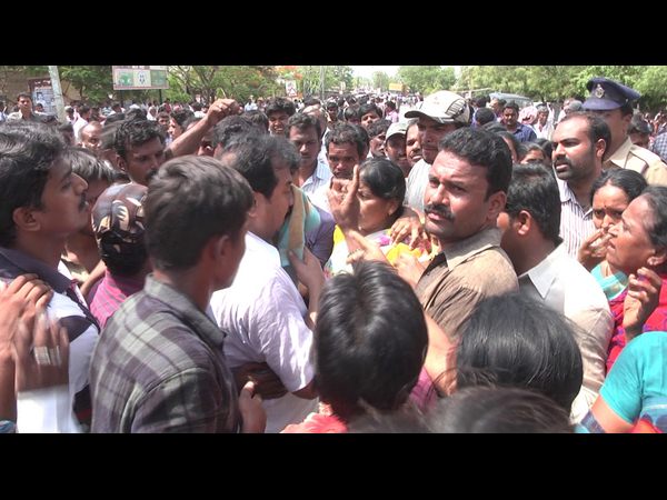 Accused arrested in YSRCP leader murder case 