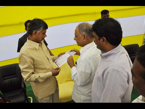చంద్రబాబు చంద్రబాబు