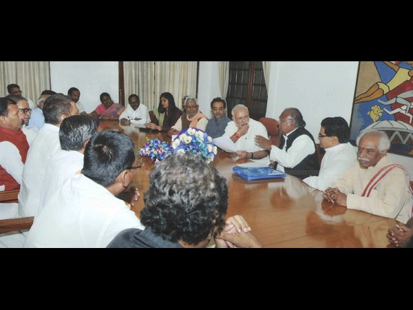  ప్రధాని మోడీని కలిసిన ఓబీసీ ఎంపీలు