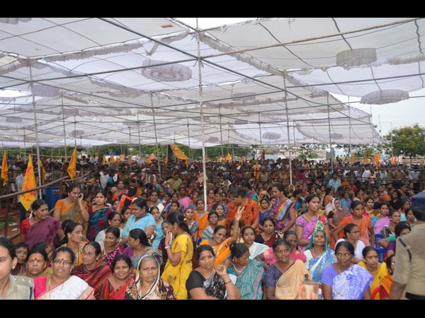 మే డే వేడుకలు