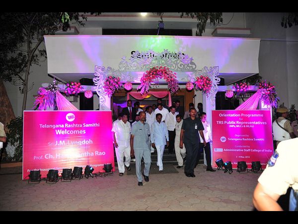 కెసిఆర్