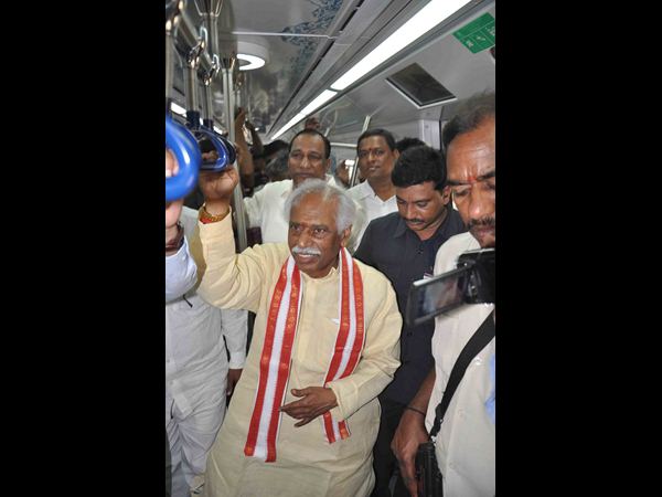  మెట్రో రైలు