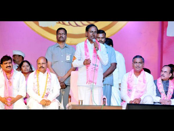 కేసీఆర్