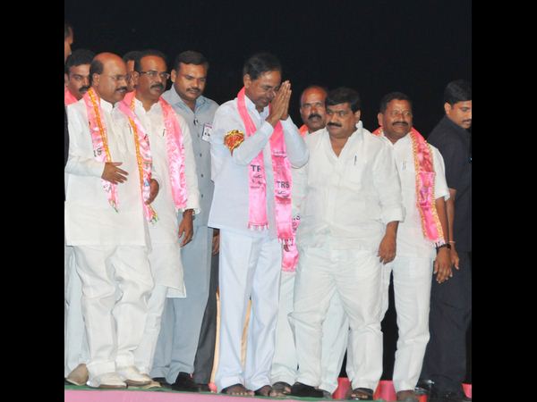 కేసీఆర్