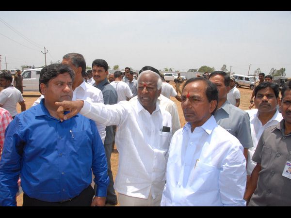 కేసీఆర్