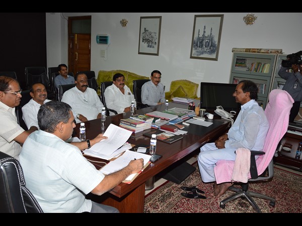 కేసీఆర్