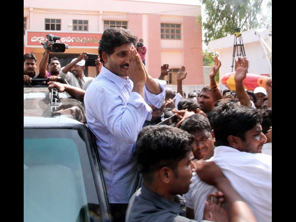 అనంతపురంలో జగన్