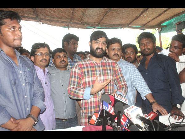 ఎన్టీఆర్ పరామర్శ