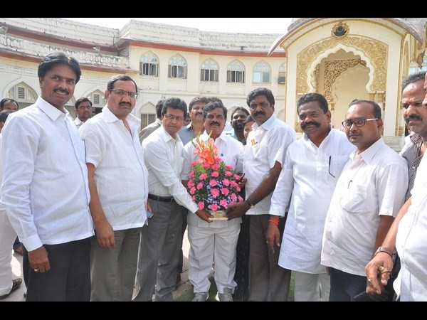 టీఎన్జీవోలు