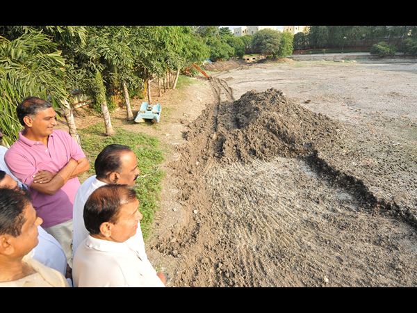 హరీశ్, నాయిని