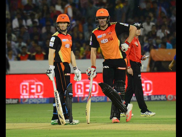 ఐపిఎల్ సందడి