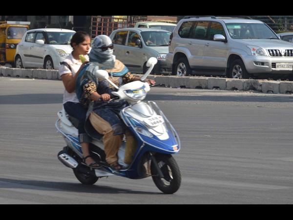  తెలుగు రాష్ట్రాల్లో మండుతున్న ఎండలు