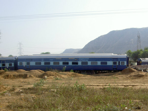 10 killed, 30 injured in train collision in Uttar Pradesh 10 killed, 30 injured in train collision in Uttar Pradesh