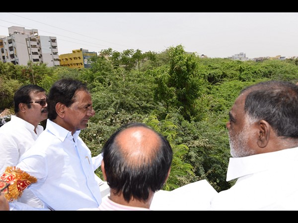 కేసీఆర్