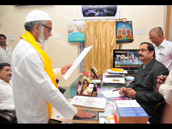 నాలుగు ఎమ్మెల్సీలు ఏకగ్రీవమే 