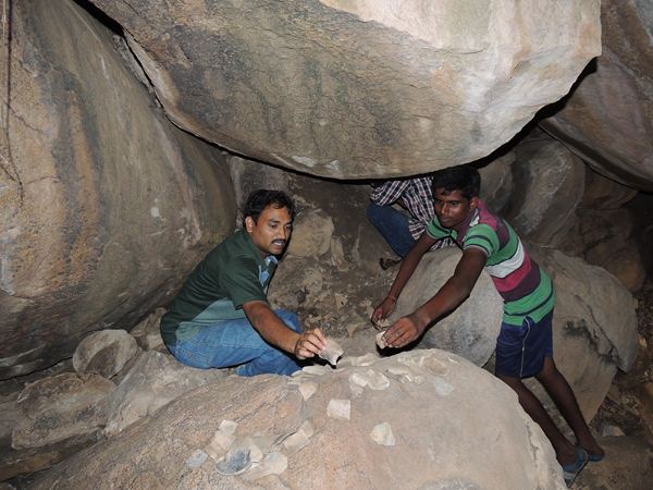 నవీన శిలాయుగం జాడలు