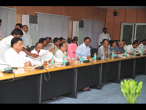 కెసిఆర్