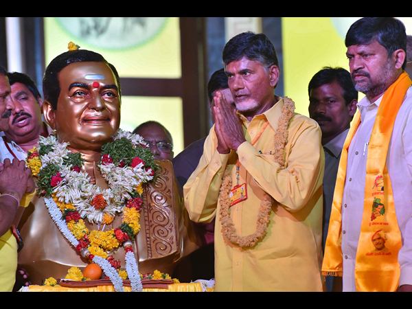 నివాళులు నివాళులు