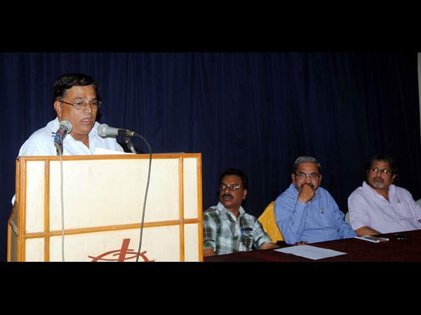 'రాబోయే రోజులు ఆన్‌లైన్ మీడియావే' 