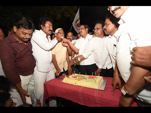 వేడుకలు