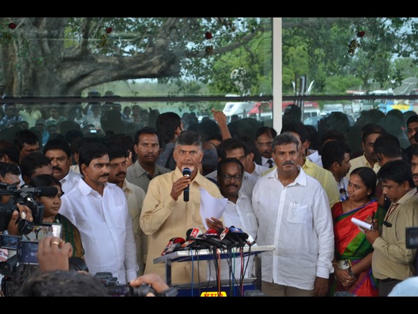  చంద్రబాబు