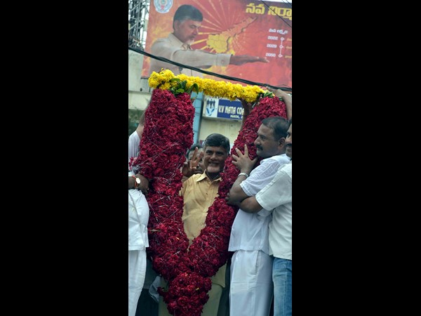 చంద్రబాబు
