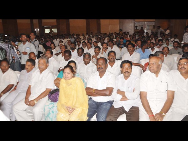 నీచ సంస్కృతి: 'ఇదీ చంద్రబాబు ఘనత' 